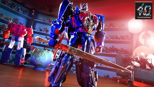 transformers_40th_short