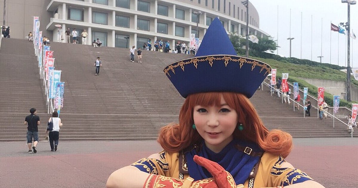 Shokotan Throws First Pitch in Dragon Quest Cosplay Advertises