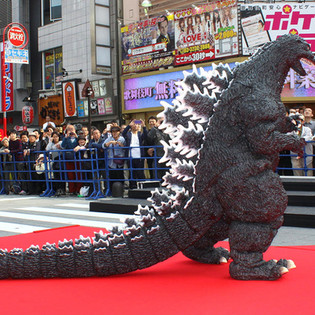 Godzilla, Crayon Shin-Chan, Eagle Talon Characters Walk the Red Carpet ...