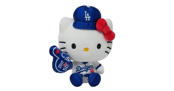 Hello Kitty celebrates 50th birthday early at Dodger Stadium – Interest