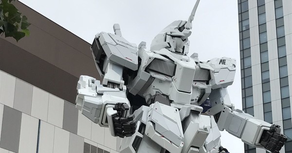 Watch Life-Size Unicorn Gundam Statue Field Test Its 'Transformation ...