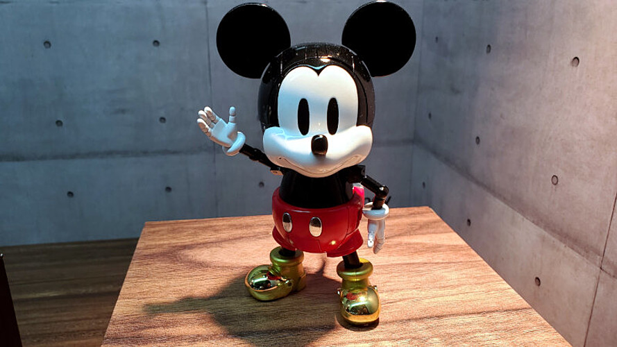 chogokin-super-change-mickey-mouse-by-okawara-kunio-1-