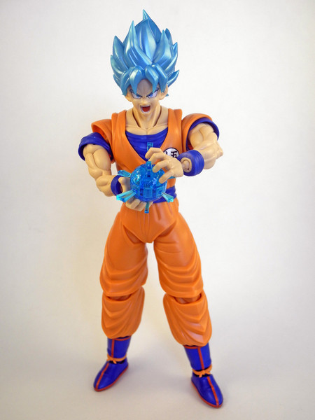 Super Saiyan God Super Saiyan Goku Figure - WINNER - Anime News Network