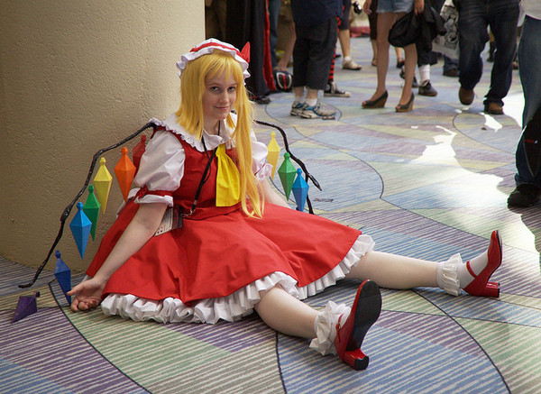 Touhou Project s Flandre Scarlet Daily Cosplay Interest